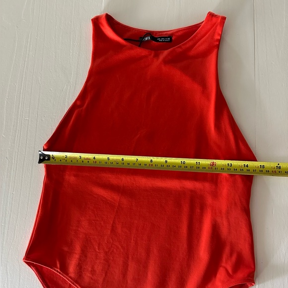 Women’s Zara Red Bodysuit Size Large - Picture 2 of 5
